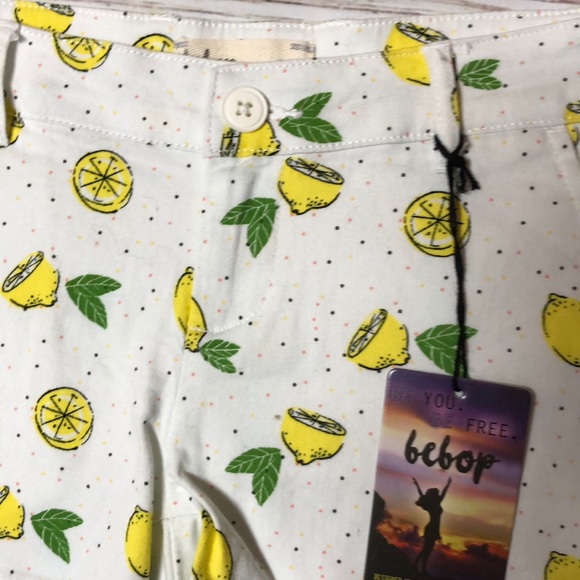 NWT BeBop Lemon Print White Short - Picture 5 of 5